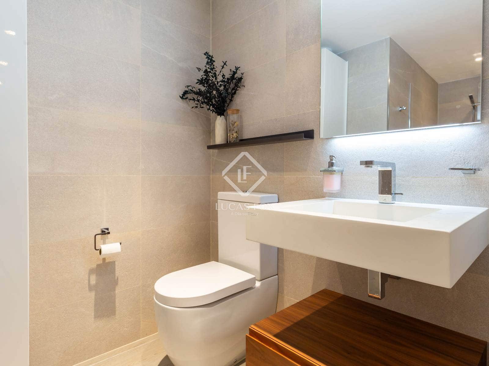 1 slaapkamer Appartement te koop in Esplugues de Llobregat met zwembad garage - € 620.000 (Ref: 9394246)