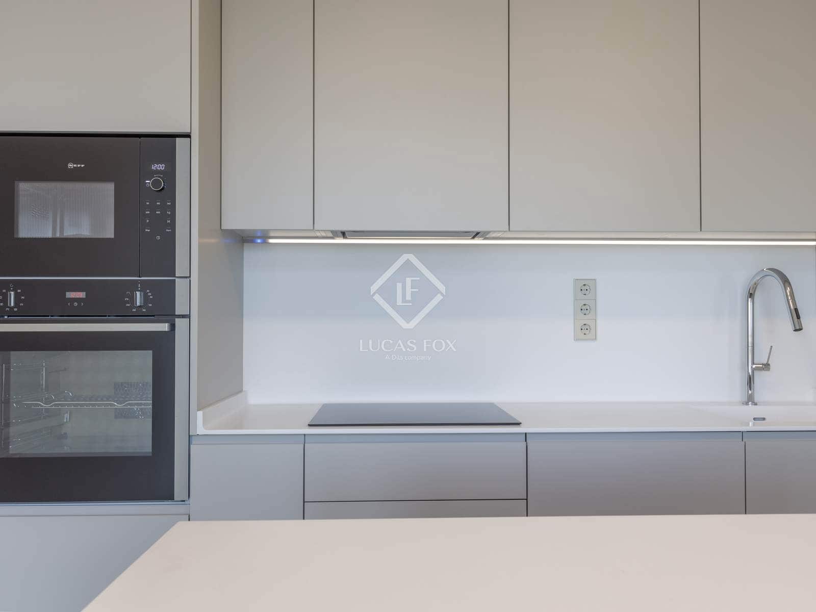 1 sypialnia Apartament na sprzedaż w Miasto Walencja z basenem garażem - 430 000 € (Ref: 9394398)