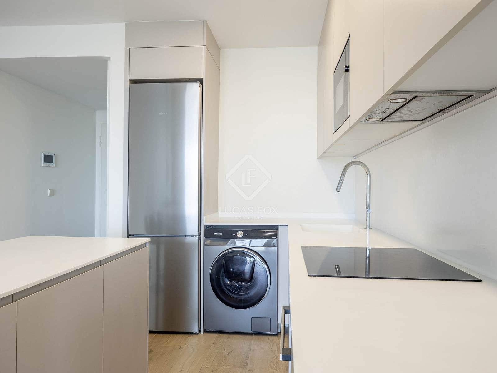 1 bedroom Apartment for sale in Valencia city with pool garage - € 430,000 (Ref: 9394398)