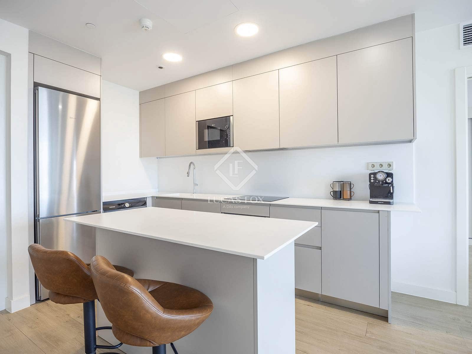 1 bedroom Apartment for sale in Valencia city with pool garage - € 430,000 (Ref: 9394398)