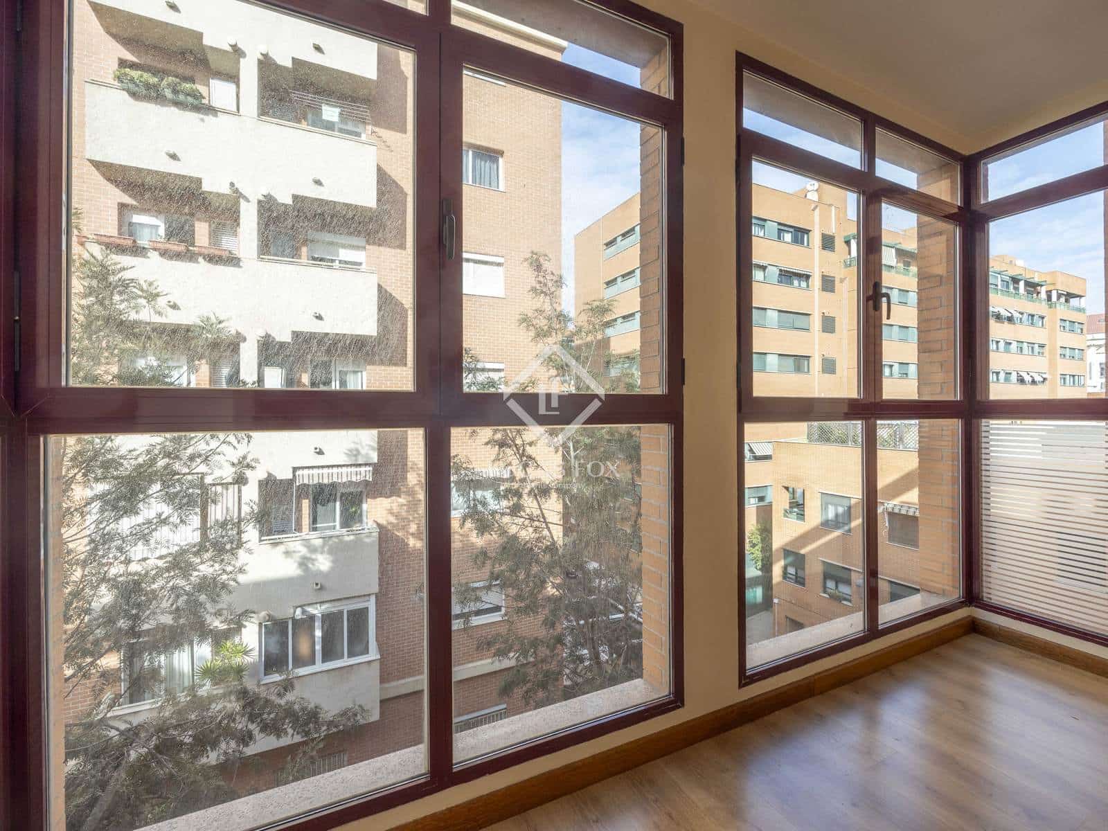 3 makuuhuone Huoneisto vuokrattavana paikassa Valencia kaupunki - 1 500 € (Ref: 9394399)