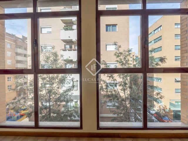 3 soverom Leilighet til leie i Valencia by - € 1 500 (Ref: 9394399)