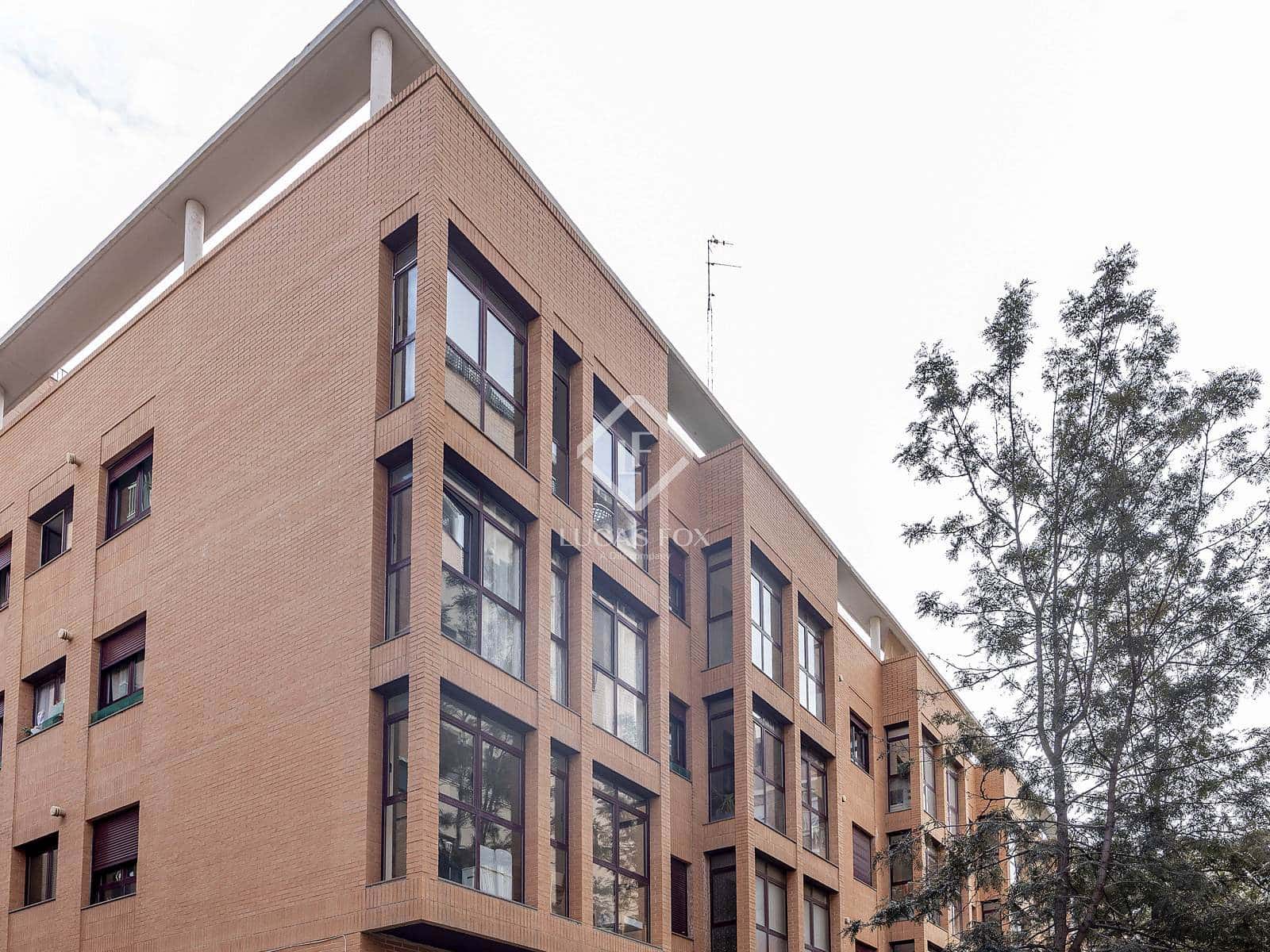 3 makuuhuone Huoneisto vuokrattavana paikassa Valencia kaupunki - 1 500 € (Ref: 9394399)