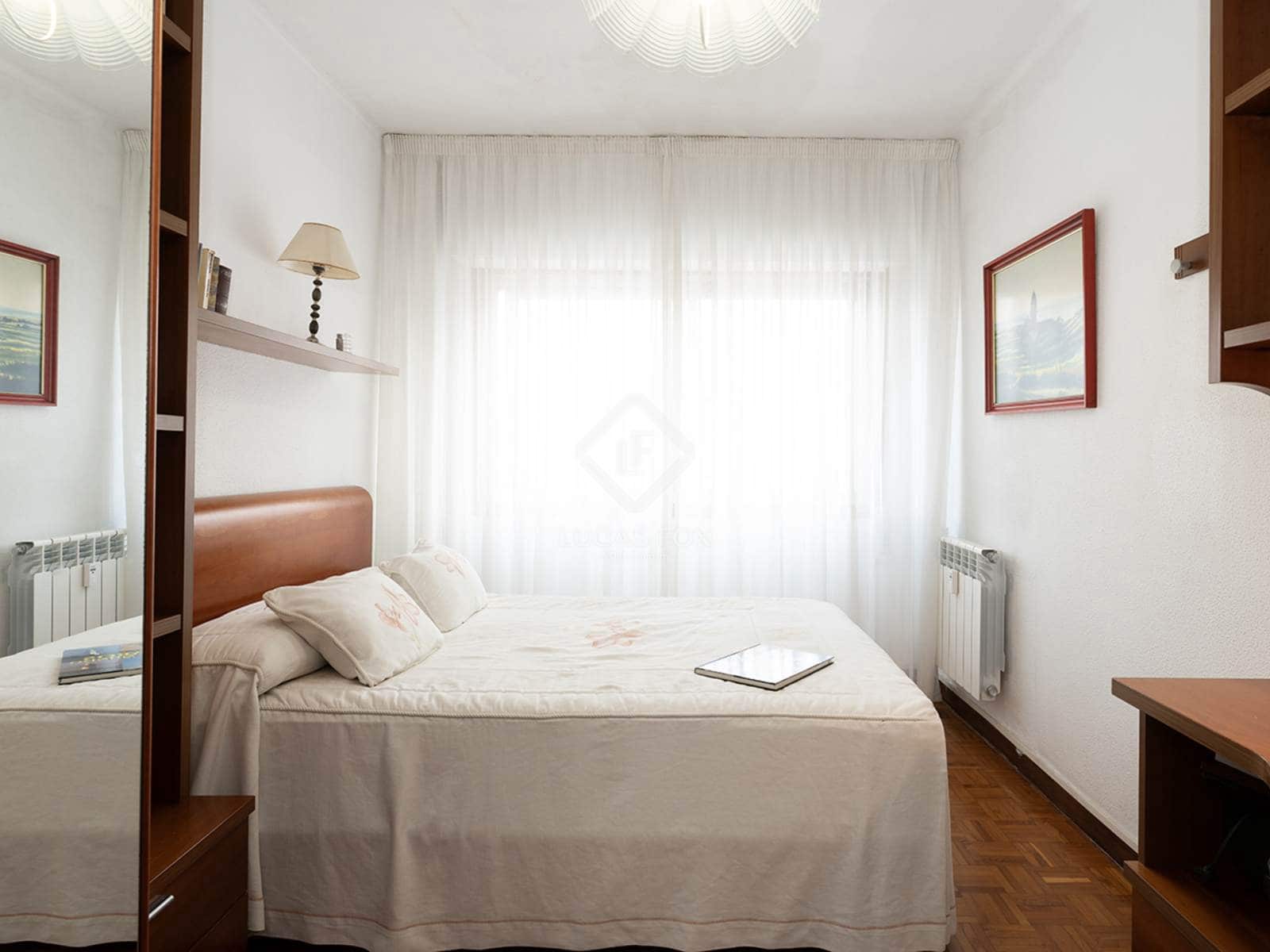 4 slaapkamer Appartement te koop in Vigo met garage - € 295.000 (Ref: 9394400)