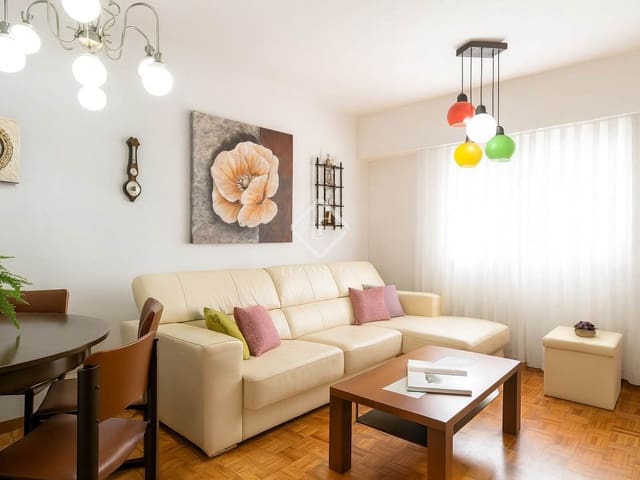 4 slaapkamer Appartement te koop in Vigo met garage - € 295.000 (Ref: 9394400)