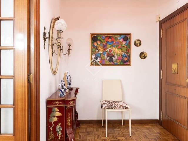 4 slaapkamer Appartement te koop in Vigo met garage - € 295.000 (Ref: 9394400)