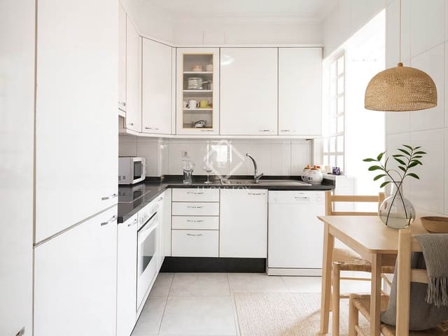 4 slaapkamer Appartement te koop in Vigo met garage - € 295.000 (Ref: 9394400)