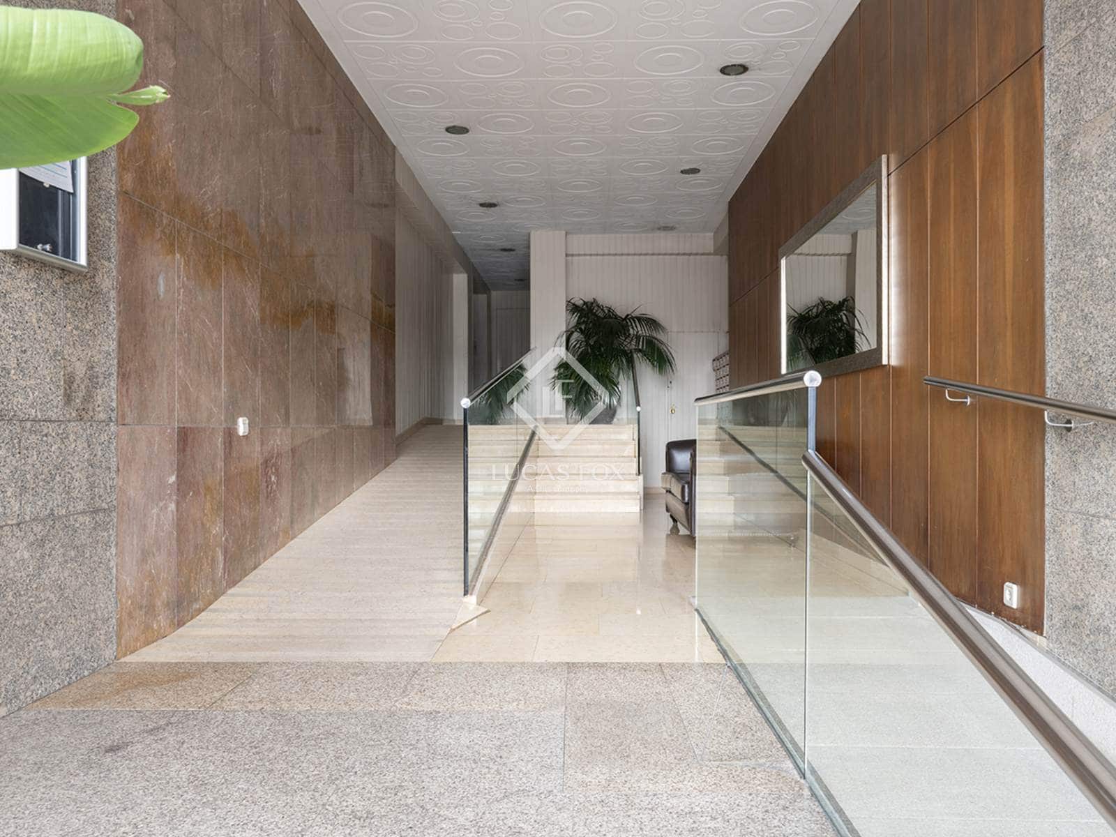 4 slaapkamer Appartement te koop in Vigo met garage - € 295.000 (Ref: 9394400)