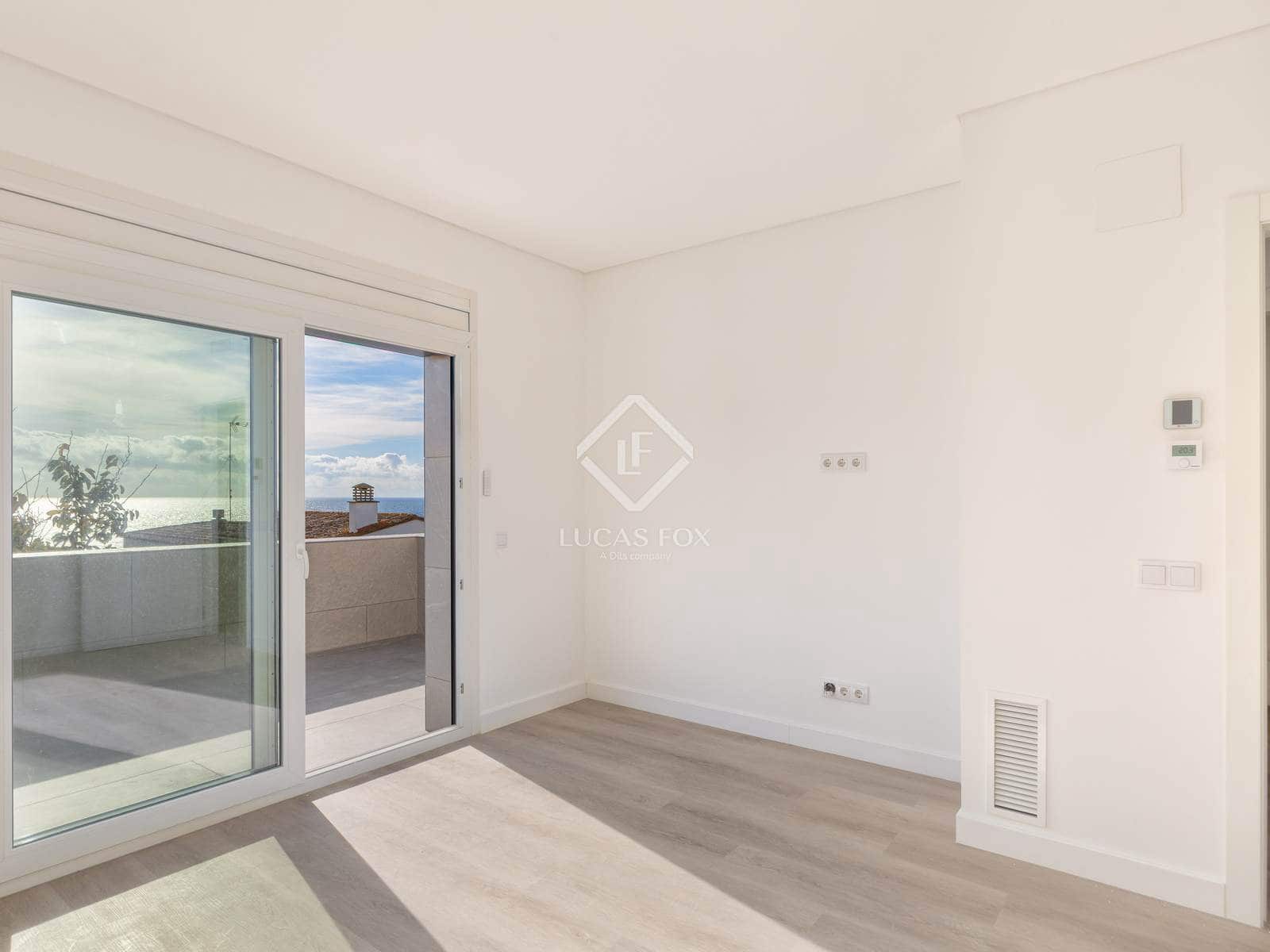 5 bedroom Villa for sale in Palamos with pool garage - € 1,850,000 (Ref: 9395284)