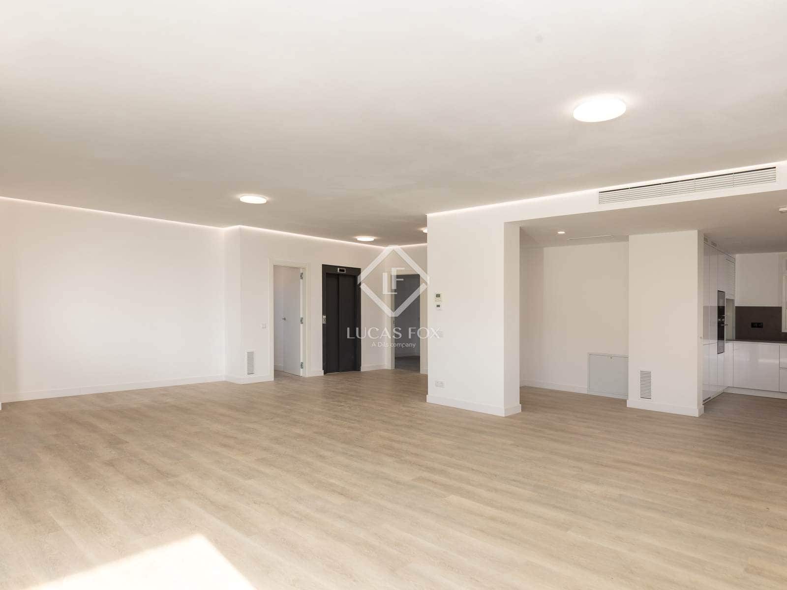 5 bedroom Villa for sale in Palamos with pool garage - € 1,850,000 (Ref: 9395284)