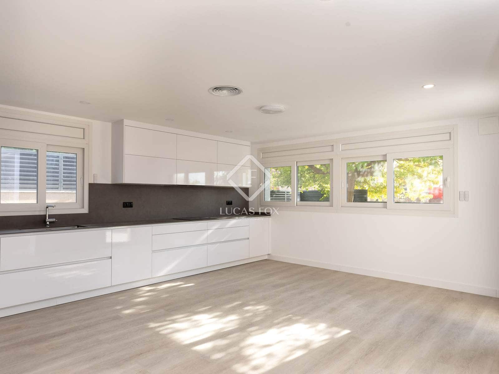 5 bedroom Villa for sale in Palamos with pool garage - € 1,850,000 (Ref: 9395284)