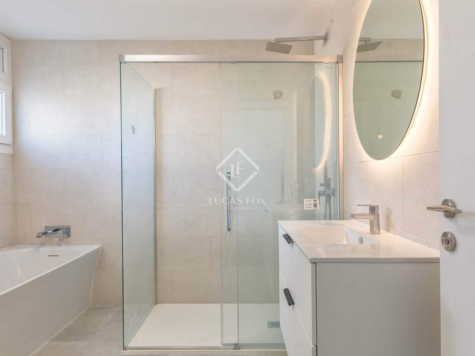 5 bedroom Villa for sale in Palamos with pool garage - € 1,850,000 (Ref: 9395284)