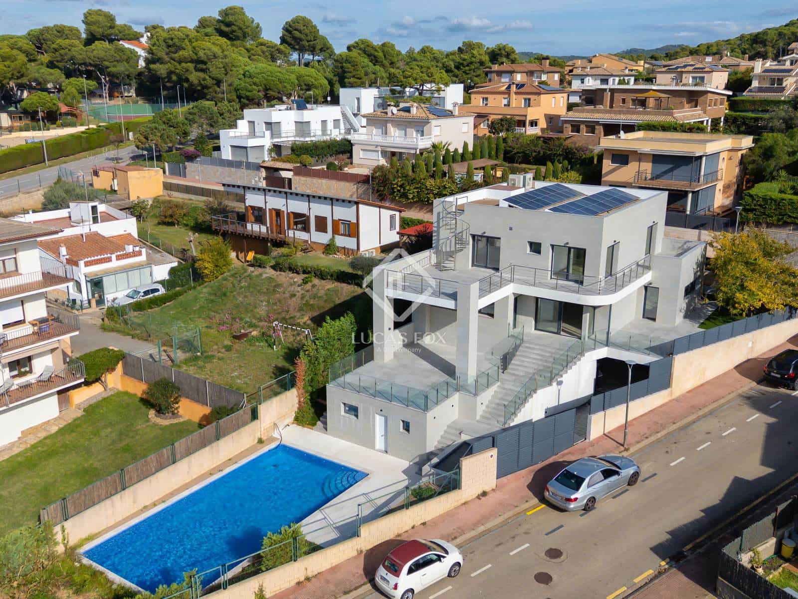 5 bedroom Villa for sale in Palamos with pool garage - € 1,850,000 (Ref: 9395284)