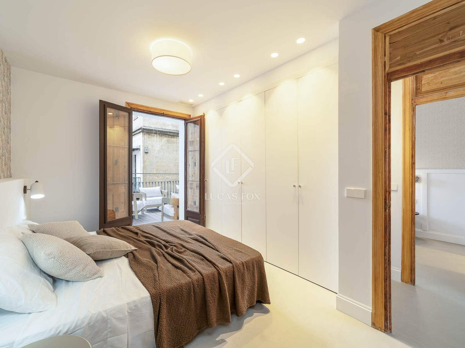 3 slaapkamer Appartement te koop in Barcelona stad - € 1.090.000 (Ref: 9395286)