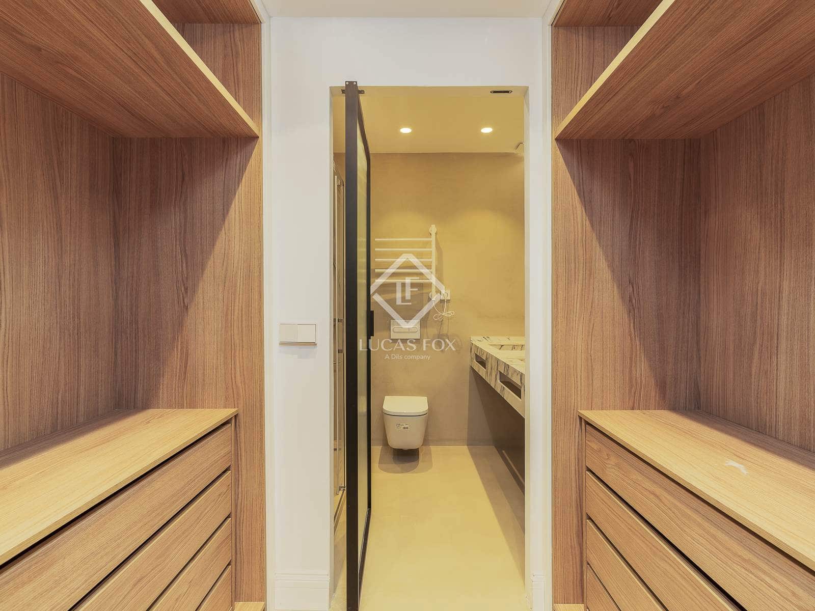 3 slaapkamer Appartement te koop in Barcelona stad - € 1.090.000 (Ref: 9395286)