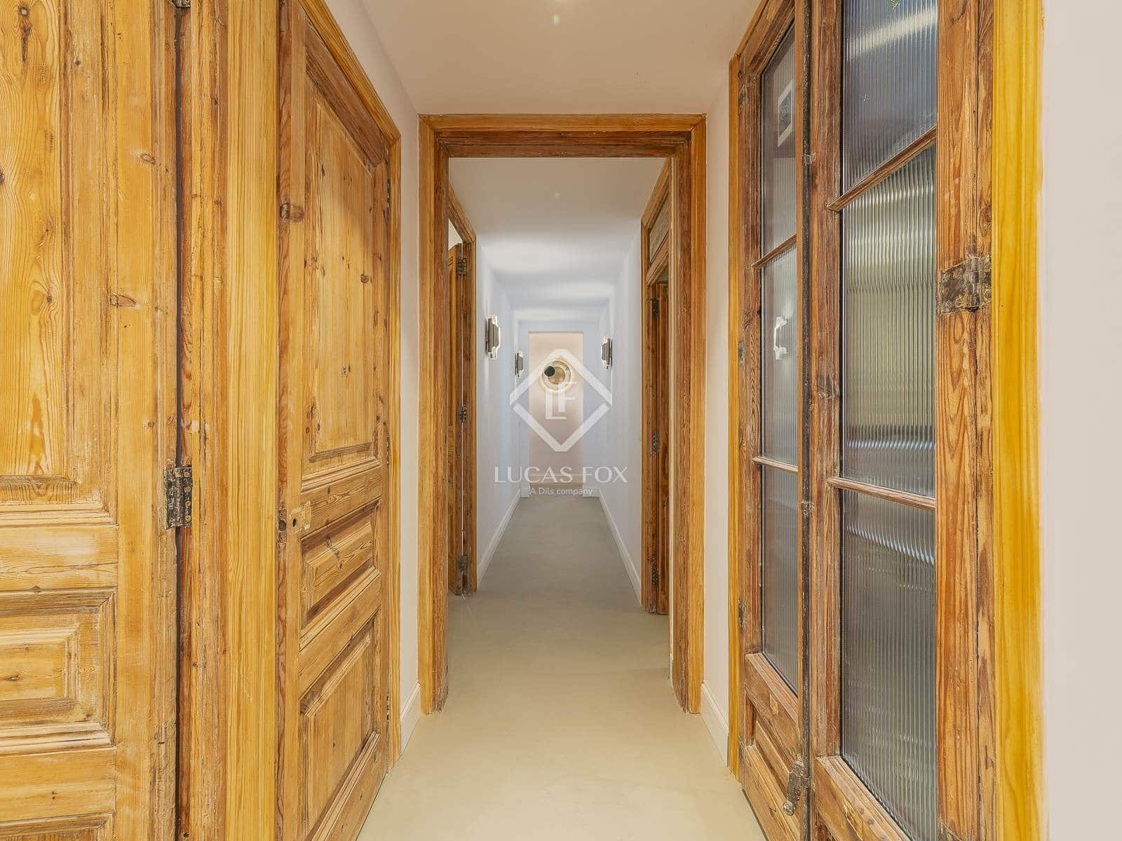 3 slaapkamer Appartement te koop in Barcelona stad - € 1.090.000 (Ref: 9395286)