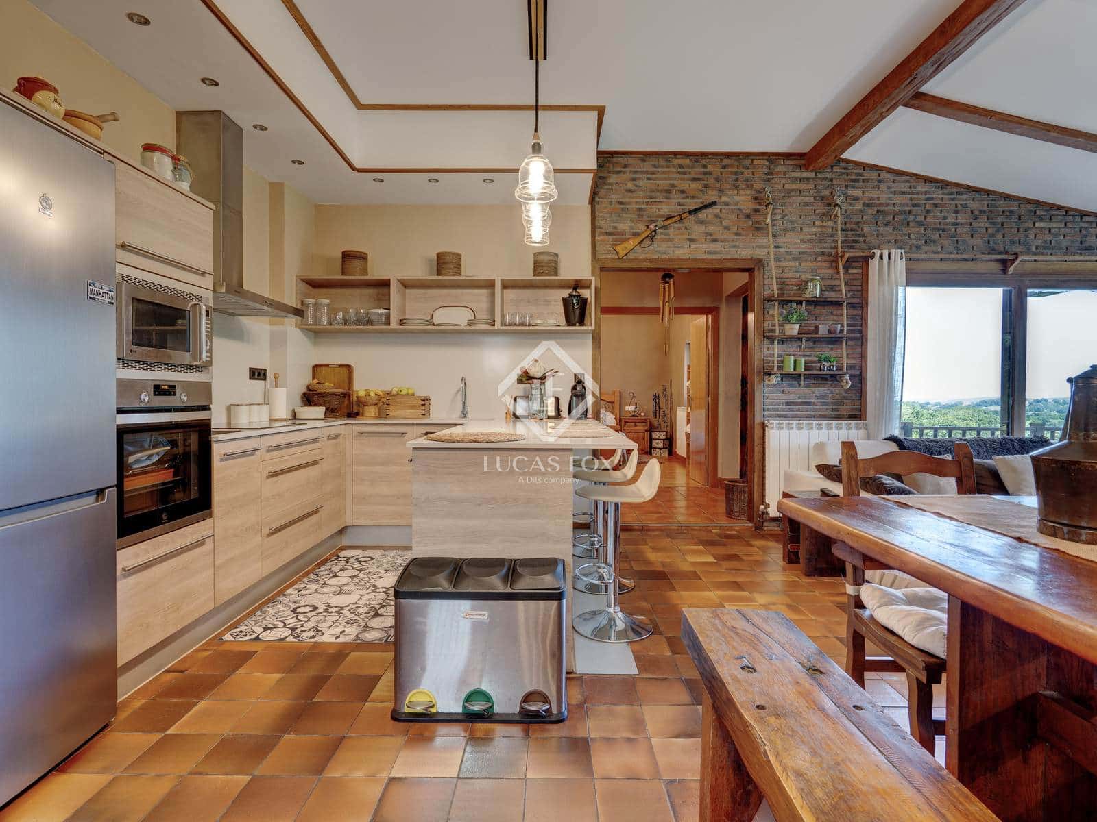 6 makuuhuone Huvila myytävänä paikassa Hondarribia mukana uima-altaan 
autotalli - 1 490 000 € (Ref: 9396814)