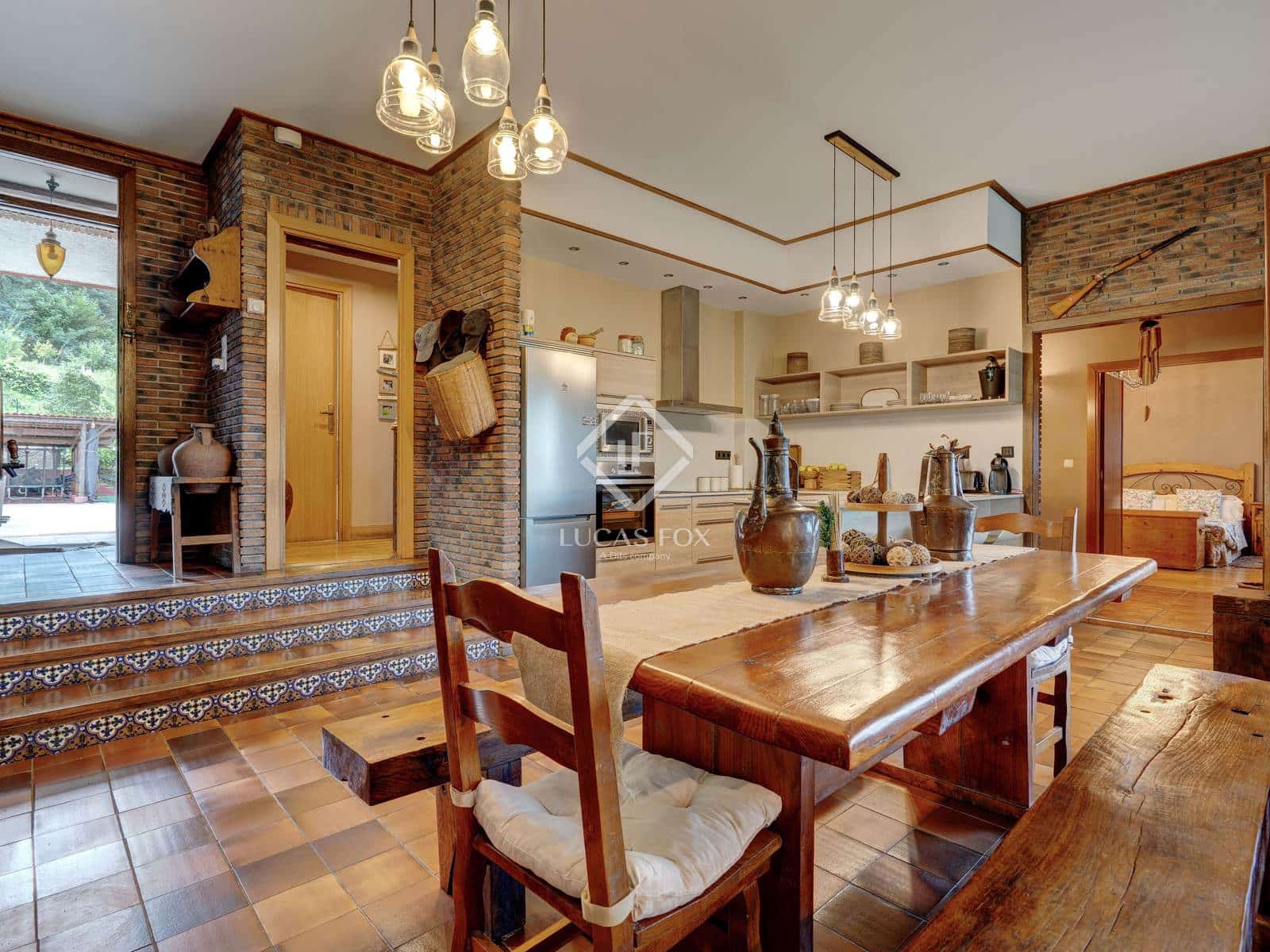 6 makuuhuone Huvila myytävänä paikassa Hondarribia mukana uima-altaan 
autotalli - 1 490 000 € (Ref: 9396814)