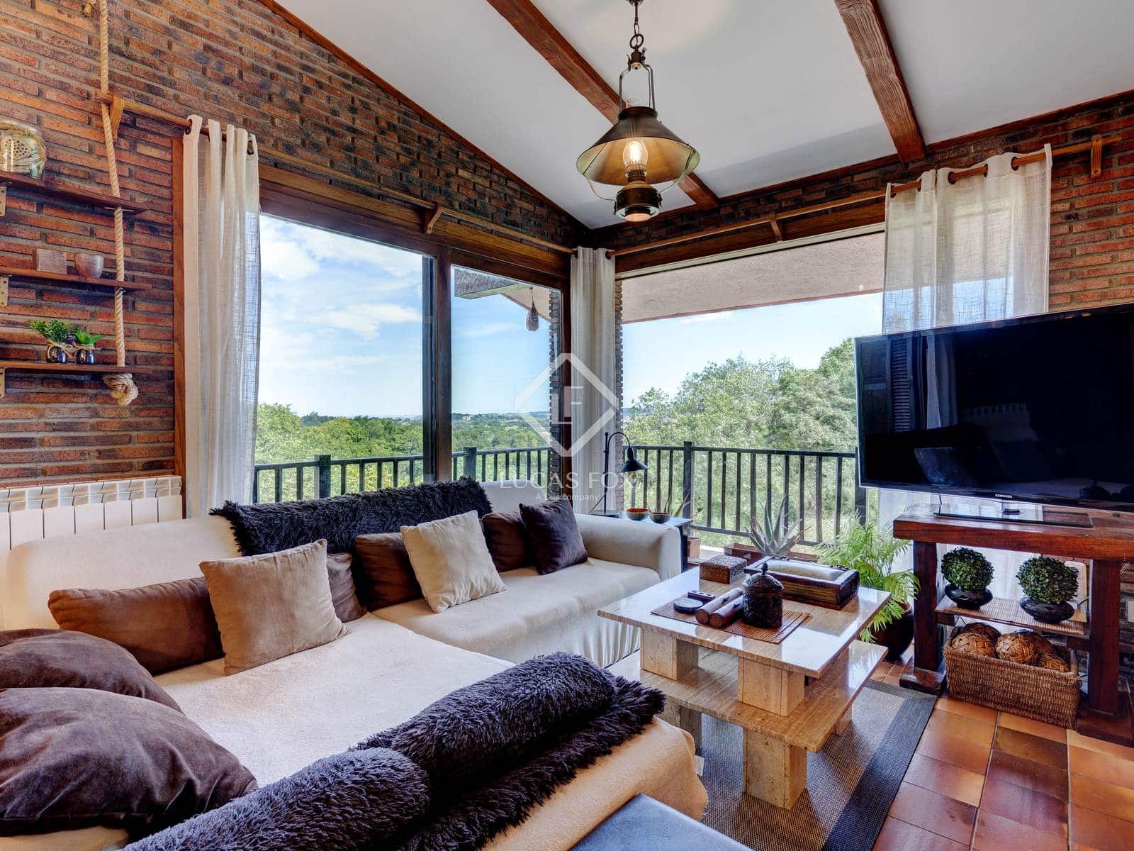 6 makuuhuone Huvila myytävänä paikassa Hondarribia mukana uima-altaan 
autotalli - 1 490 000 € (Ref: 9396814)