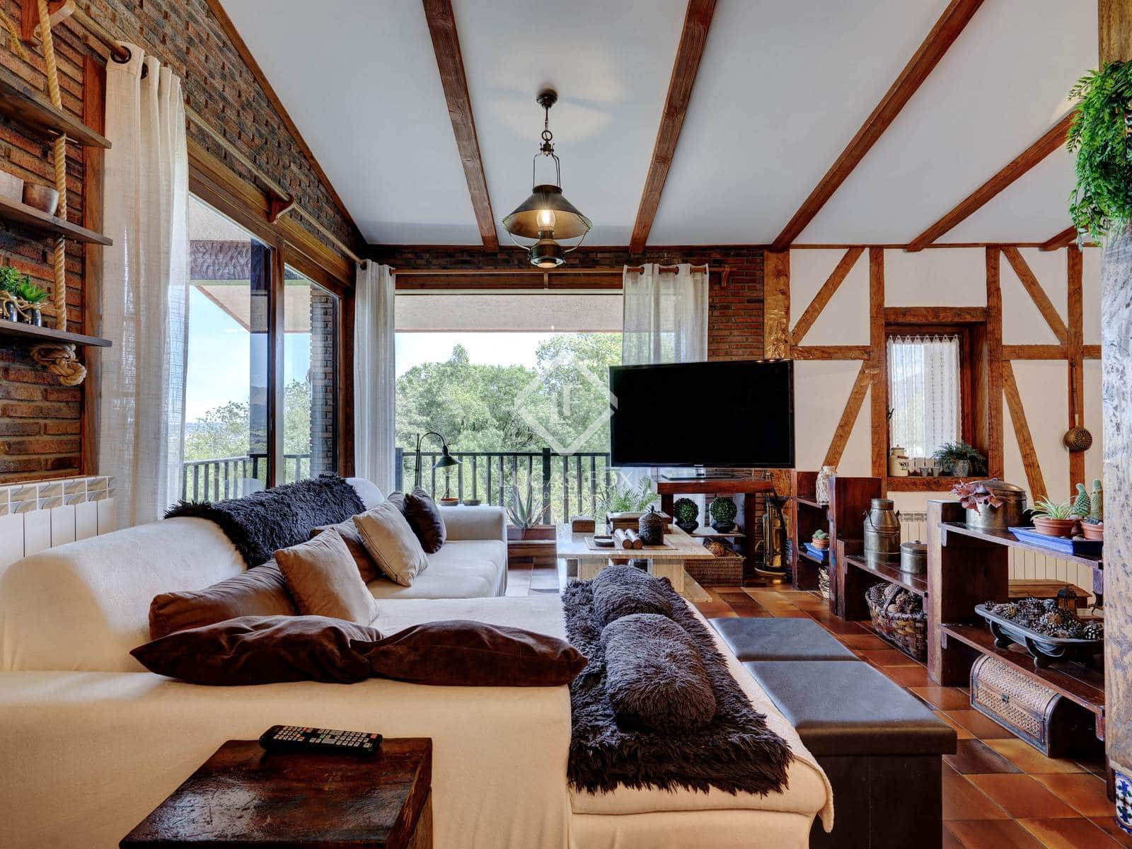 6 makuuhuone Huvila myytävänä paikassa Hondarribia mukana uima-altaan 
autotalli - 1 490 000 € (Ref: 9396814)