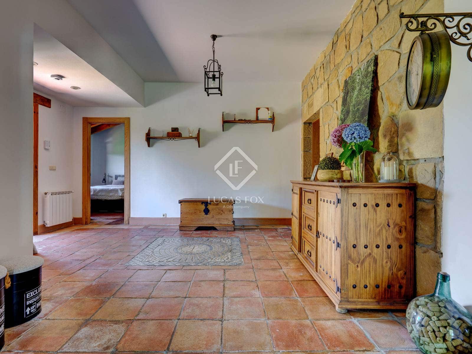 6 makuuhuone Huvila myytävänä paikassa Hondarribia mukana uima-altaan 
autotalli - 1 490 000 € (Ref: 9396814)