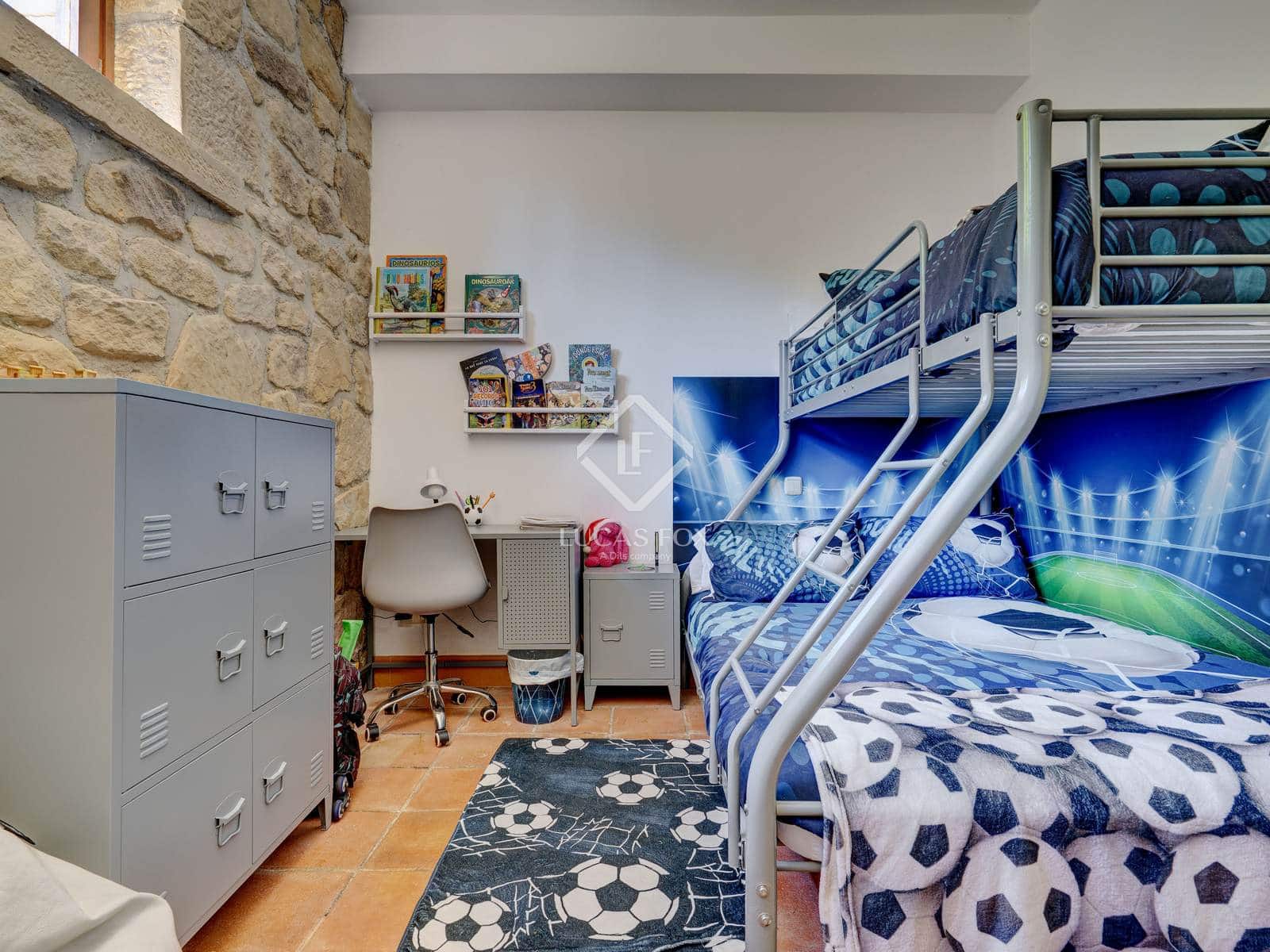 6 makuuhuone Huvila myytävänä paikassa Hondarribia mukana uima-altaan 
autotalli - 1 490 000 € (Ref: 9396814)