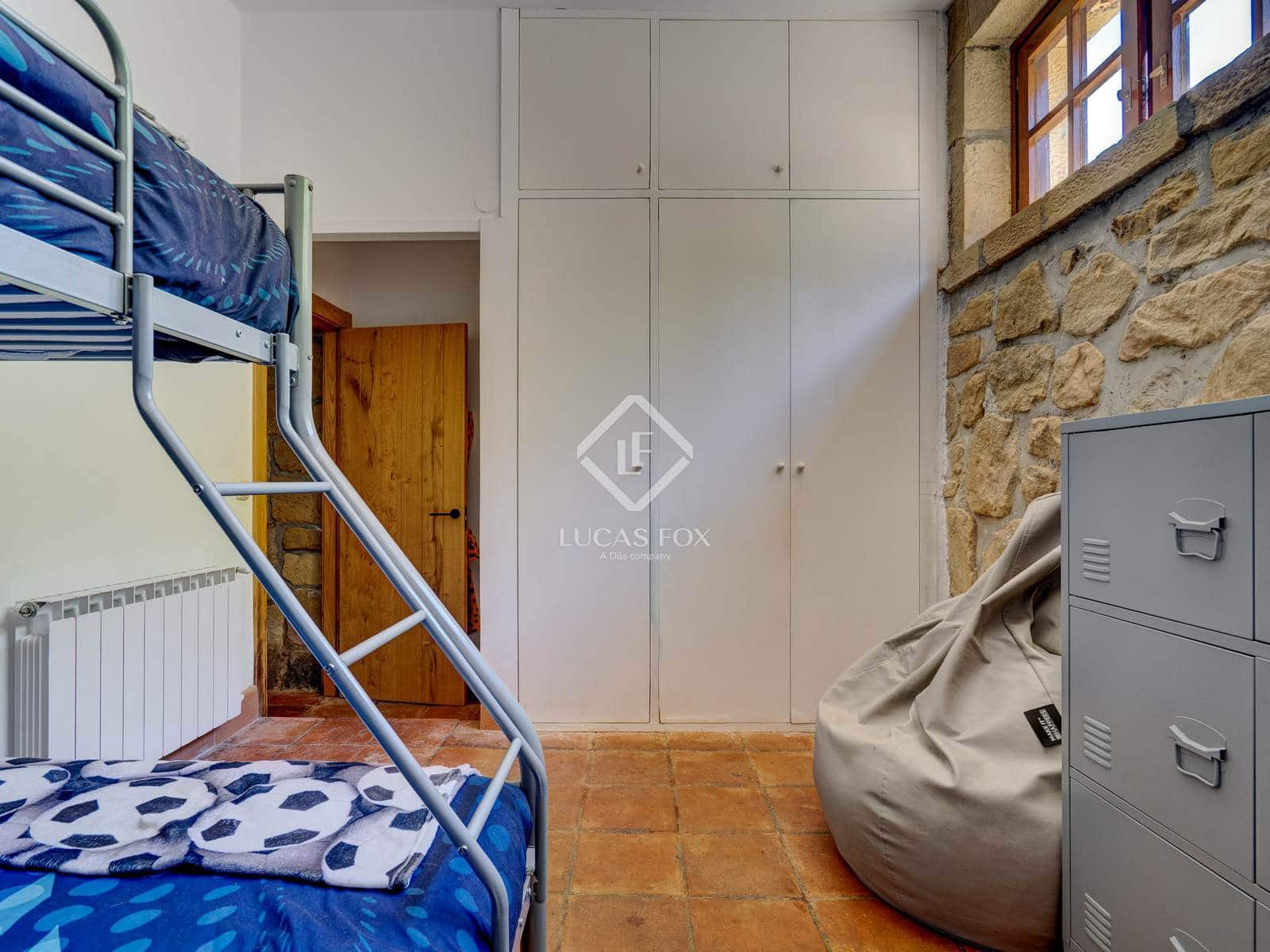 6 makuuhuone Huvila myytävänä paikassa Hondarribia mukana uima-altaan 
autotalli - 1 490 000 € (Ref: 9396814)