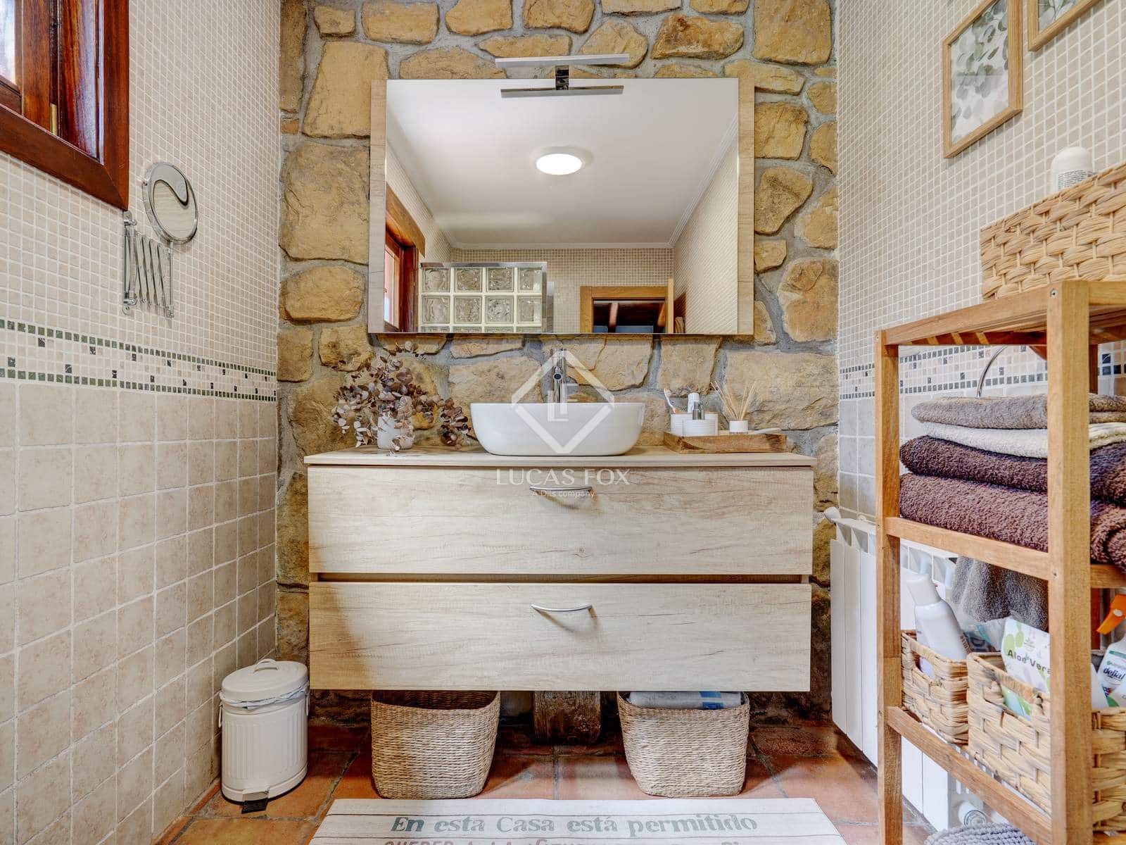 6 makuuhuone Huvila myytävänä paikassa Hondarribia mukana uima-altaan 
autotalli - 1 490 000 € (Ref: 9396814)