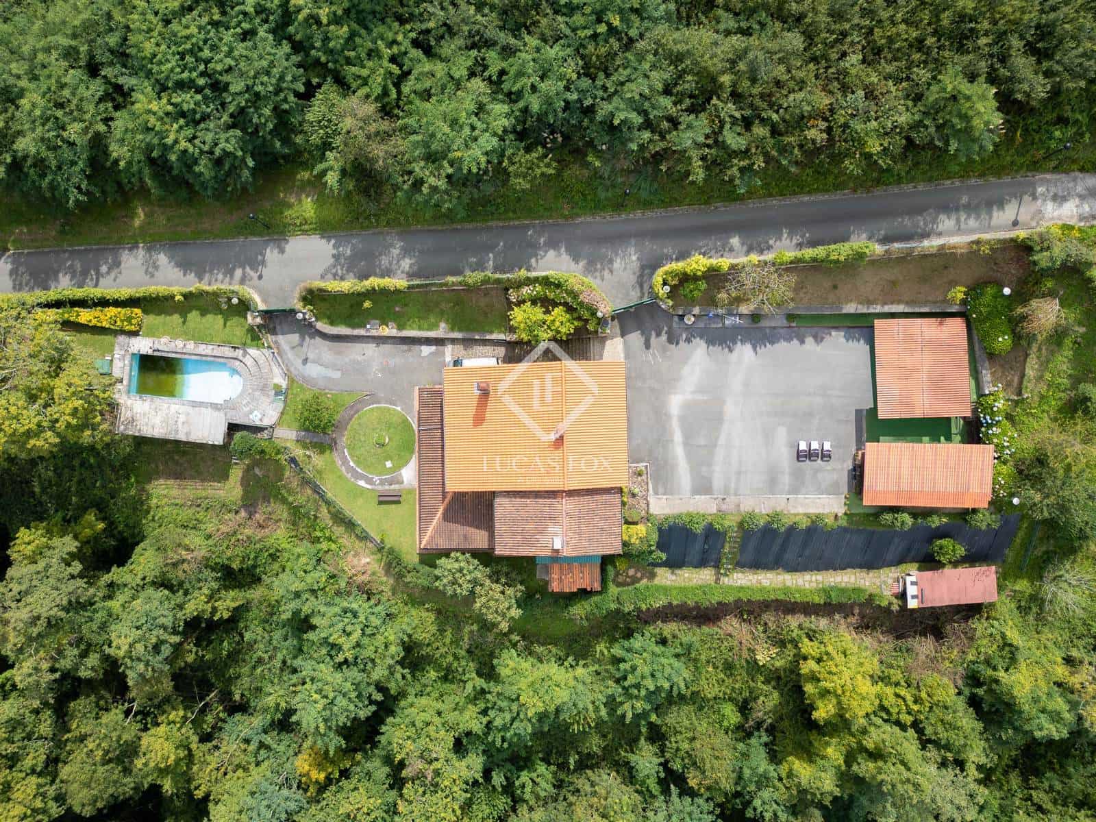 6 makuuhuone Huvila myytävänä paikassa Hondarribia mukana uima-altaan 
autotalli - 1 490 000 € (Ref: 9396814)