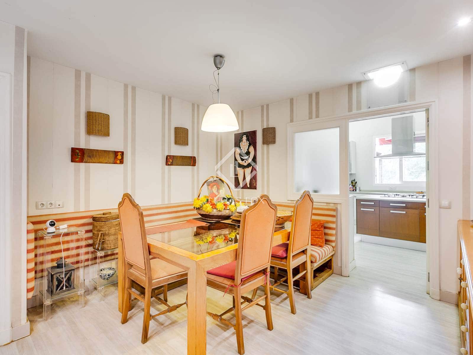 6 bedroom Villa for sale in Madrid city with pool - € 4,000,000 (Ref: 9396815)