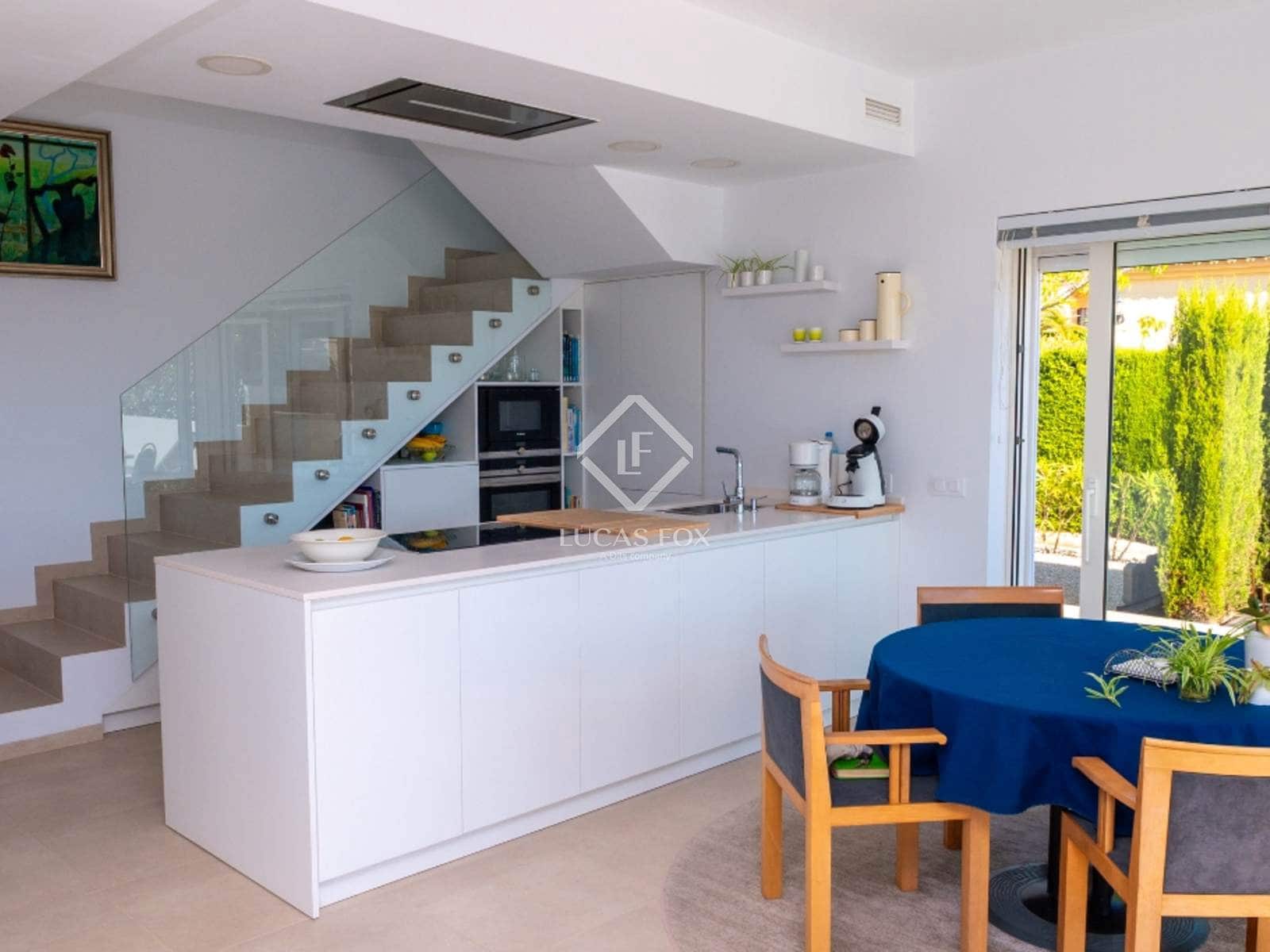 4 bedroom Villa for sale in Calpe / Calp with pool garage - € 1,380,000 (Ref: 9397864)