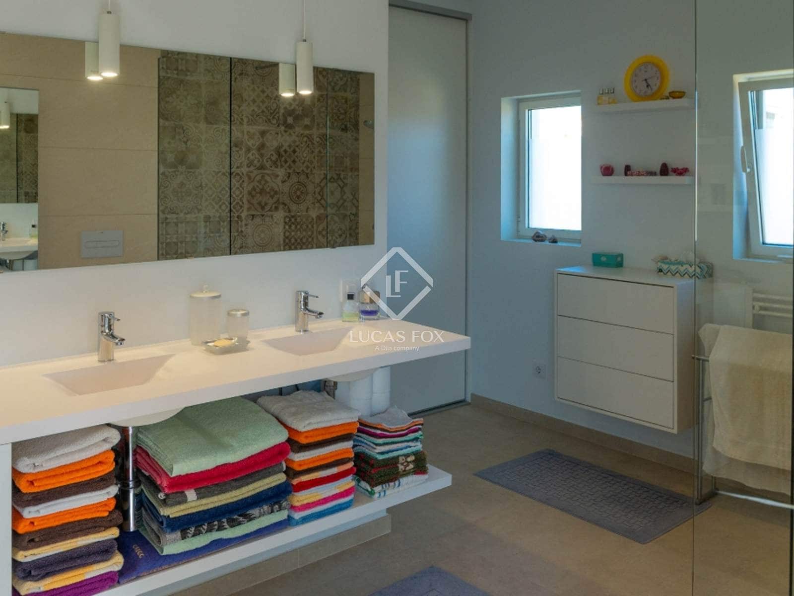 4 bedroom Villa for sale in Calpe / Calp with pool garage - € 1,380,000 (Ref: 9397864)