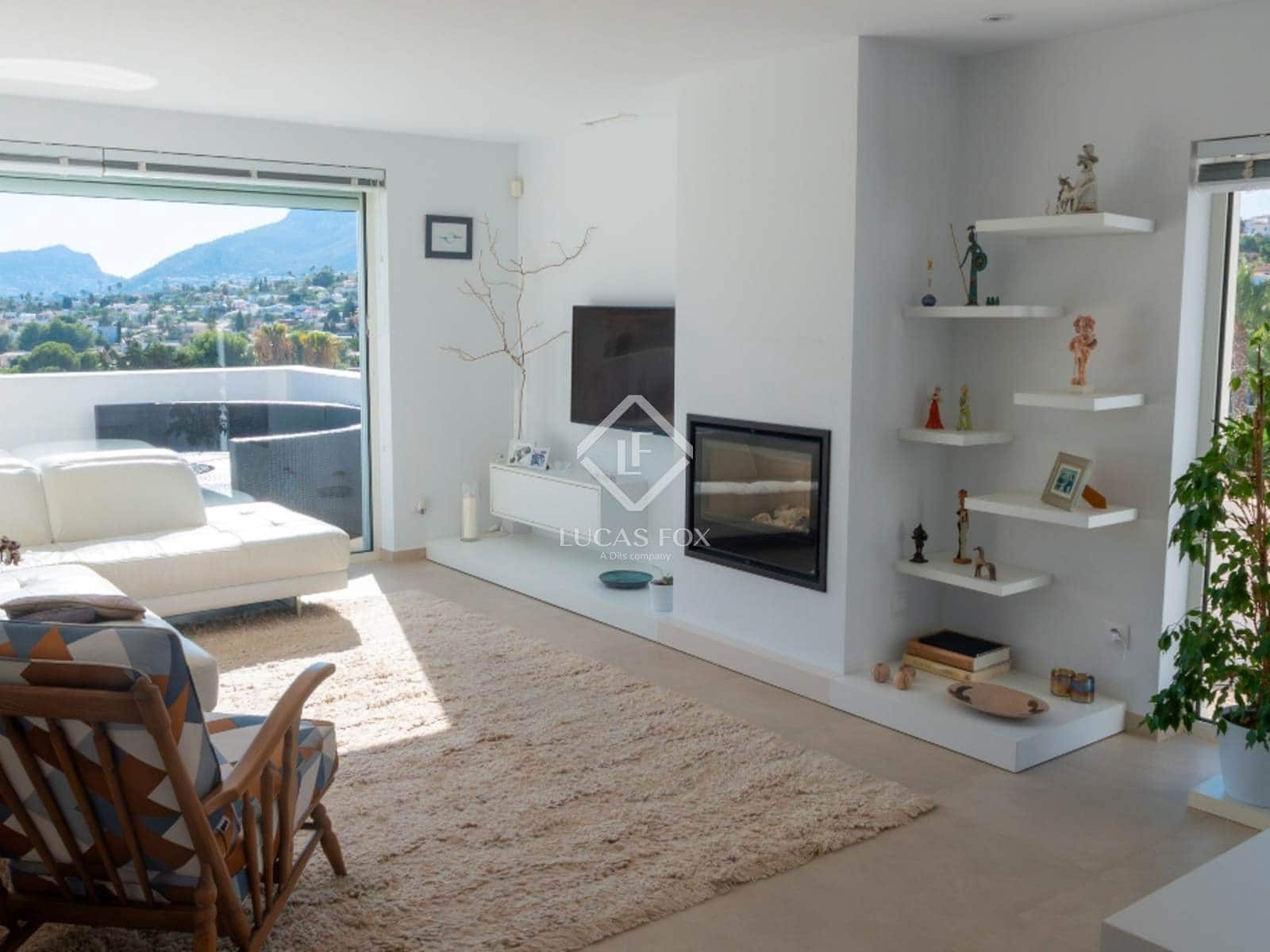 4 bedroom Villa for sale in Calpe / Calp with pool garage - € 1,380,000 (Ref: 9397864)