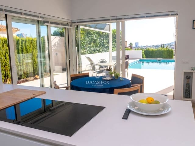 4 soveværelse Villa til salg i Calpe / Calp med swimmingpool garage - € 1.380.000 (Ref: 9397864)