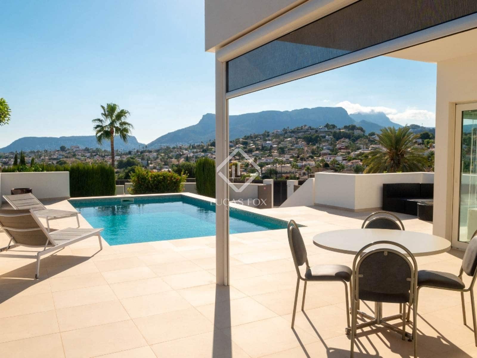 4 bedroom Villa for sale in Calpe / Calp with pool garage - € 1,380,000 (Ref: 9397864)