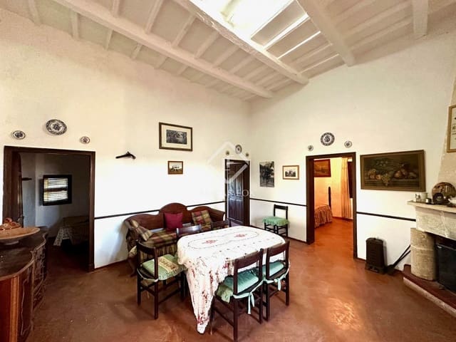 4 slaapkamer Finca/Landhuis te koop in Ciutadella de Menorca met garage - € 2.835.000 (Ref: 9397866)