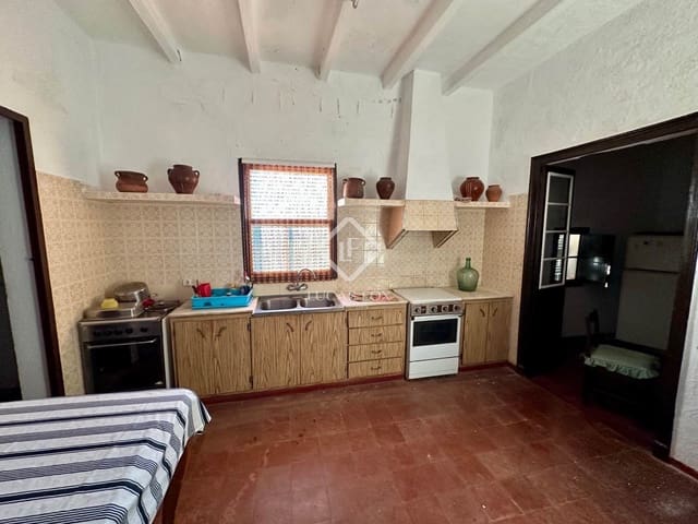 4 slaapkamer Finca/Landhuis te koop in Ciutadella de Menorca met garage - € 2.835.000 (Ref: 9397866)