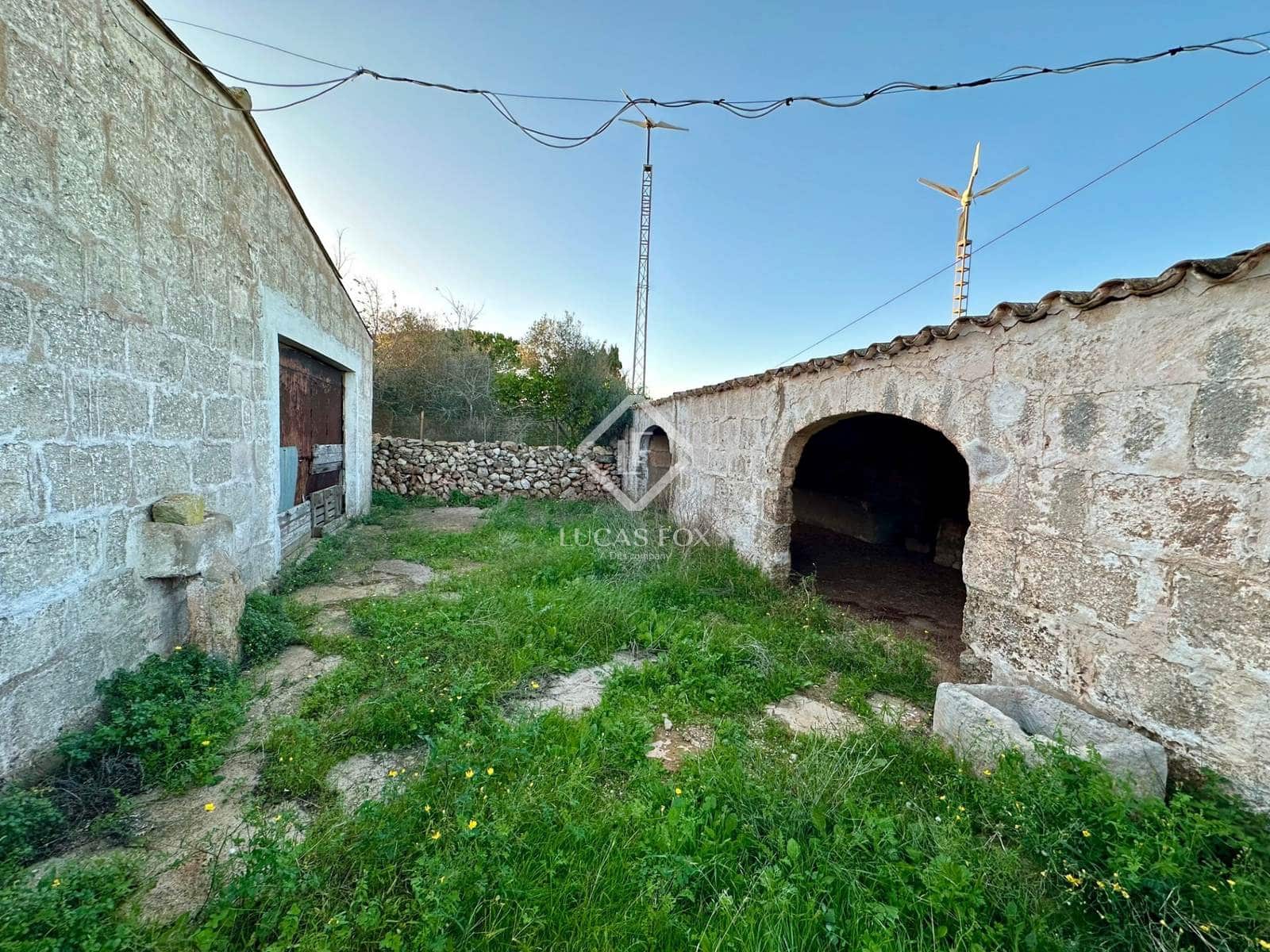 4 slaapkamer Finca/Landhuis te koop in Ciutadella de Menorca met garage - € 2.835.000 (Ref: 9397866)