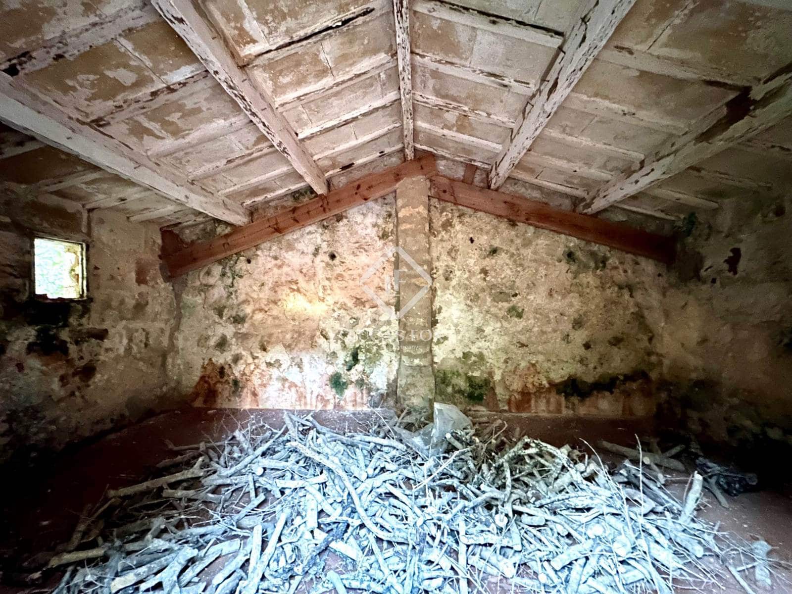 4 slaapkamer Finca/Landhuis te koop in Ciutadella de Menorca met garage - € 2.835.000 (Ref: 9397866)