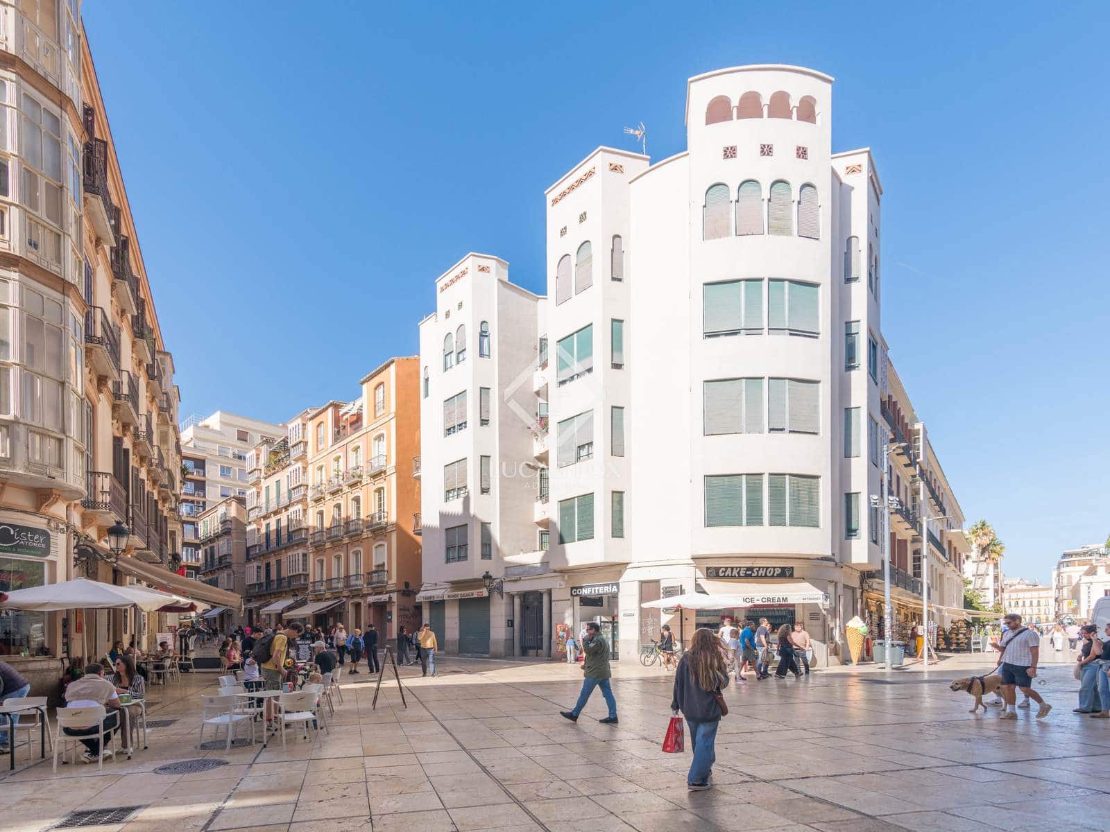 2 soveværelse Lejlighed til salg i Malaga by - € 895.000 (Ref: 9397867)