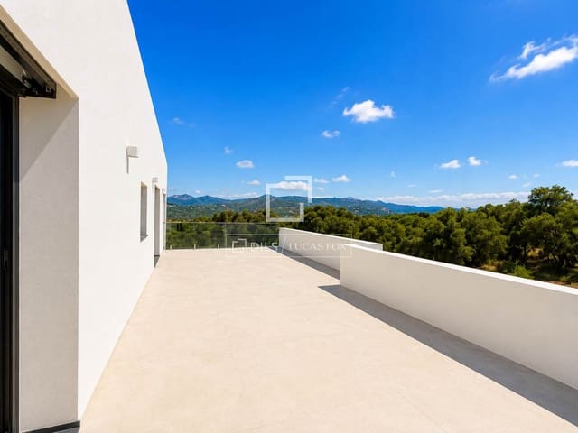 5 soverom Villa til salgs i Santa Cristina d'Aro med svømmebasseng garasje - € 1 680 000 (Ref: 9397868)