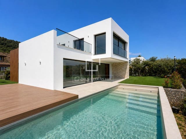 5 soverom Villa til salgs i Santa Cristina d'Aro med svømmebasseng garasje - € 1 680 000 (Ref: 9397868)