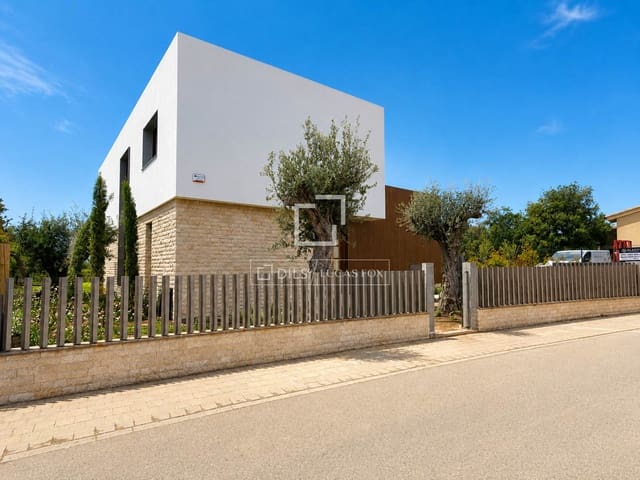 5 soverom Villa til salgs i Santa Cristina d'Aro med svømmebasseng garasje - € 1 680 000 (Ref: 9397868)