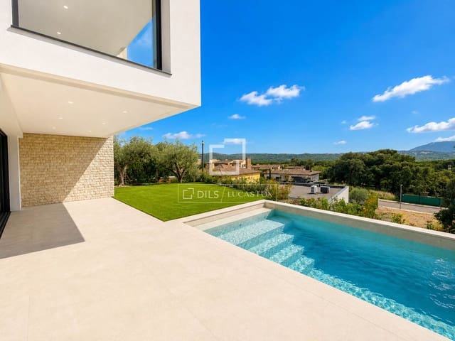 5 soverom Villa til salgs i Santa Cristina d'Aro med svømmebasseng garasje - € 1 680 000 (Ref: 9397868)