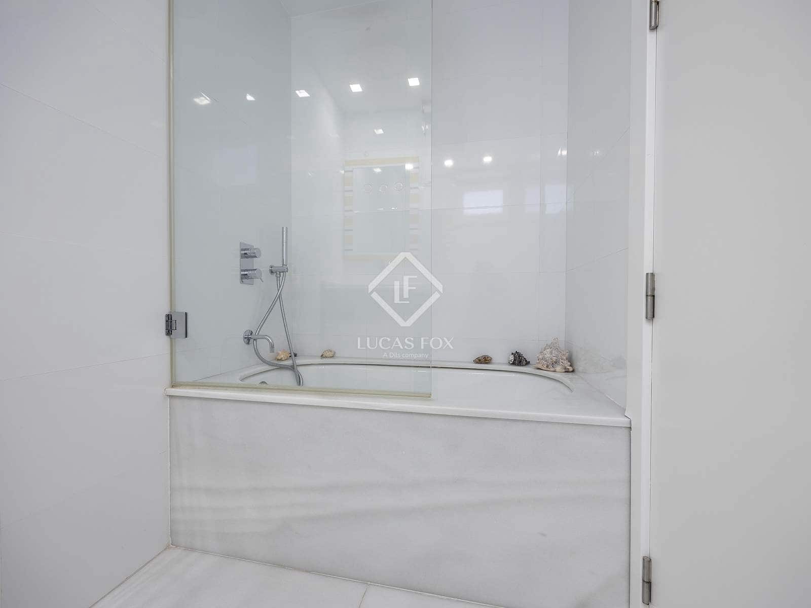 3 sypialnia Apartament do wynajęcia w Miasto Walencja - 2 400 € (Ref: 9397869)