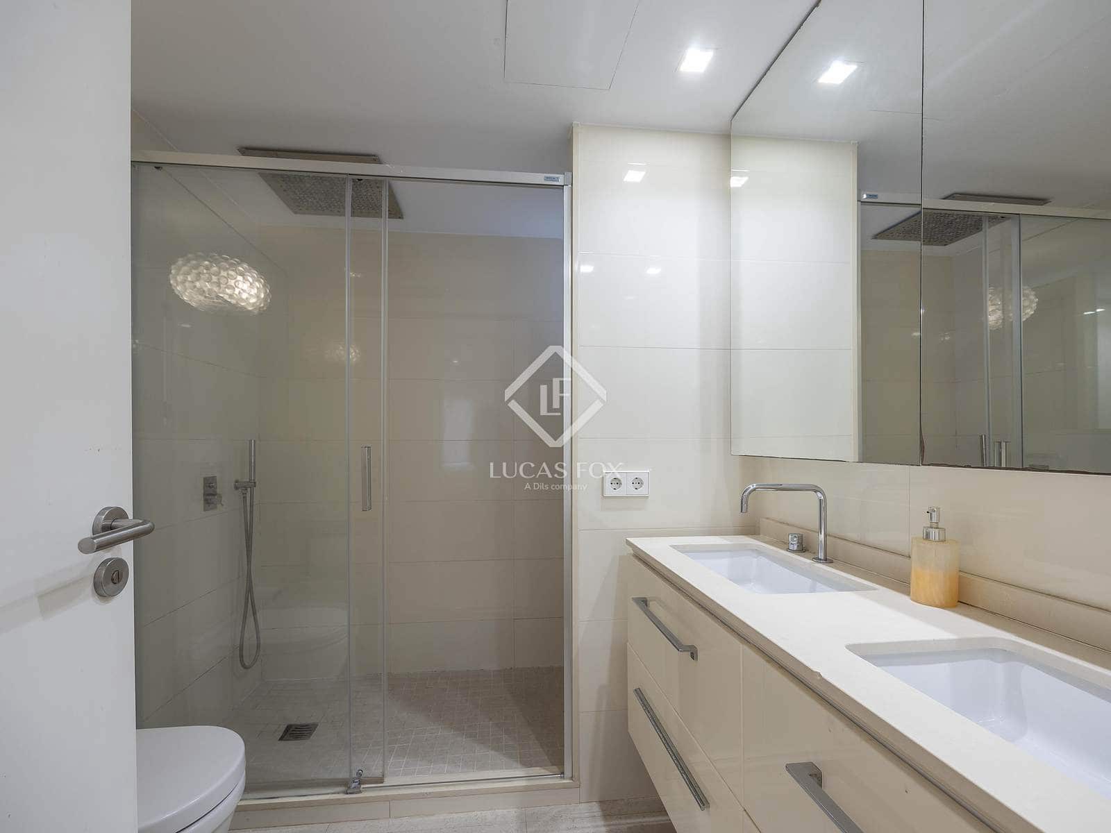 3 sypialnia Apartament do wynajęcia w Miasto Walencja - 2 400 € (Ref: 9397869)