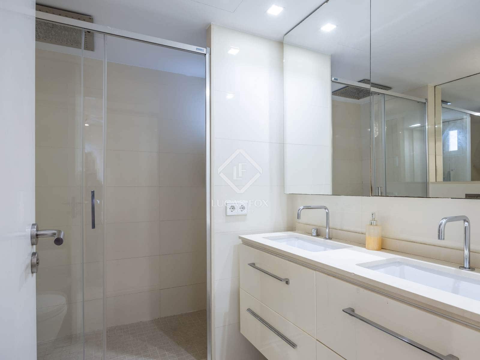 3 sypialnia Apartament do wynajęcia w Miasto Walencja - 2 400 € (Ref: 9397869)