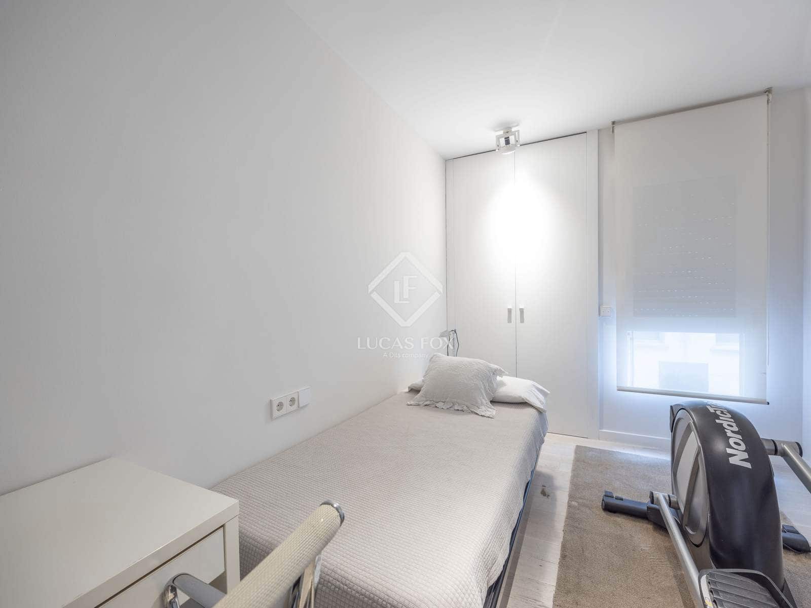 3 sypialnia Apartament do wynajęcia w Miasto Walencja - 2 400 € (Ref: 9397869)