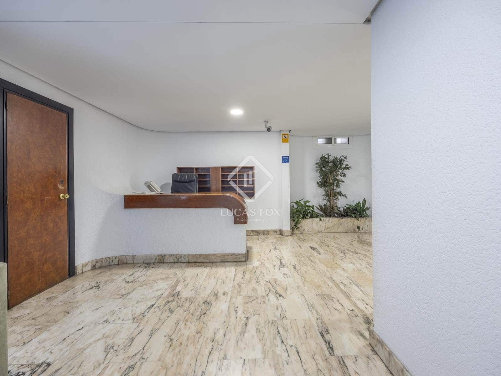 3 sypialnia Apartament do wynajęcia w Miasto Walencja - 2 400 € (Ref: 9397869)