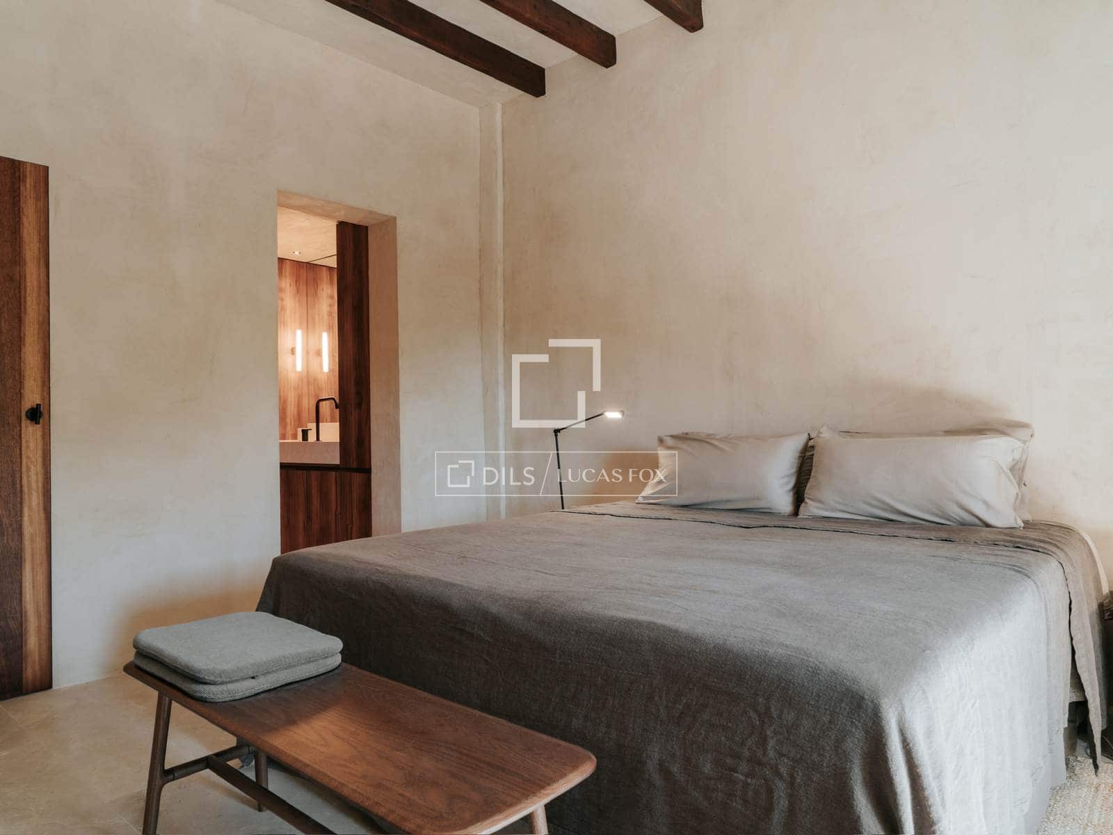 3 sovrum Villa till salu i Es Llombards med pool - 1 095 000 € (Ref: 9399802)